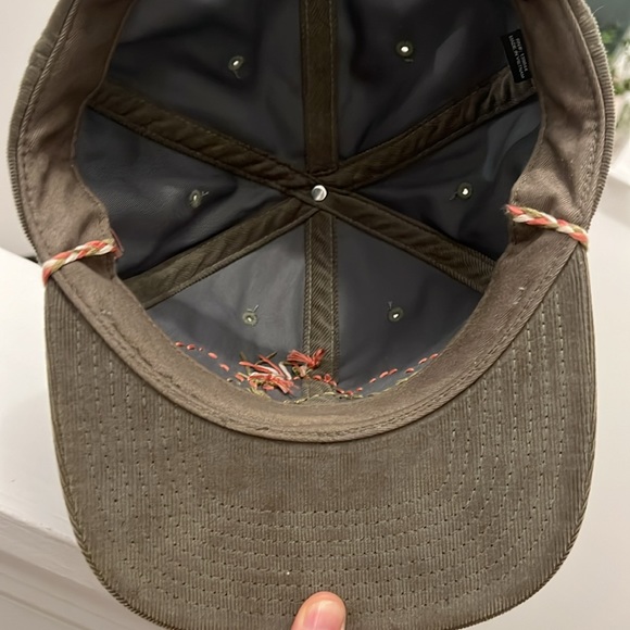 Bri Moore Creative classic mountain trucker hat - Picture 2 of 2